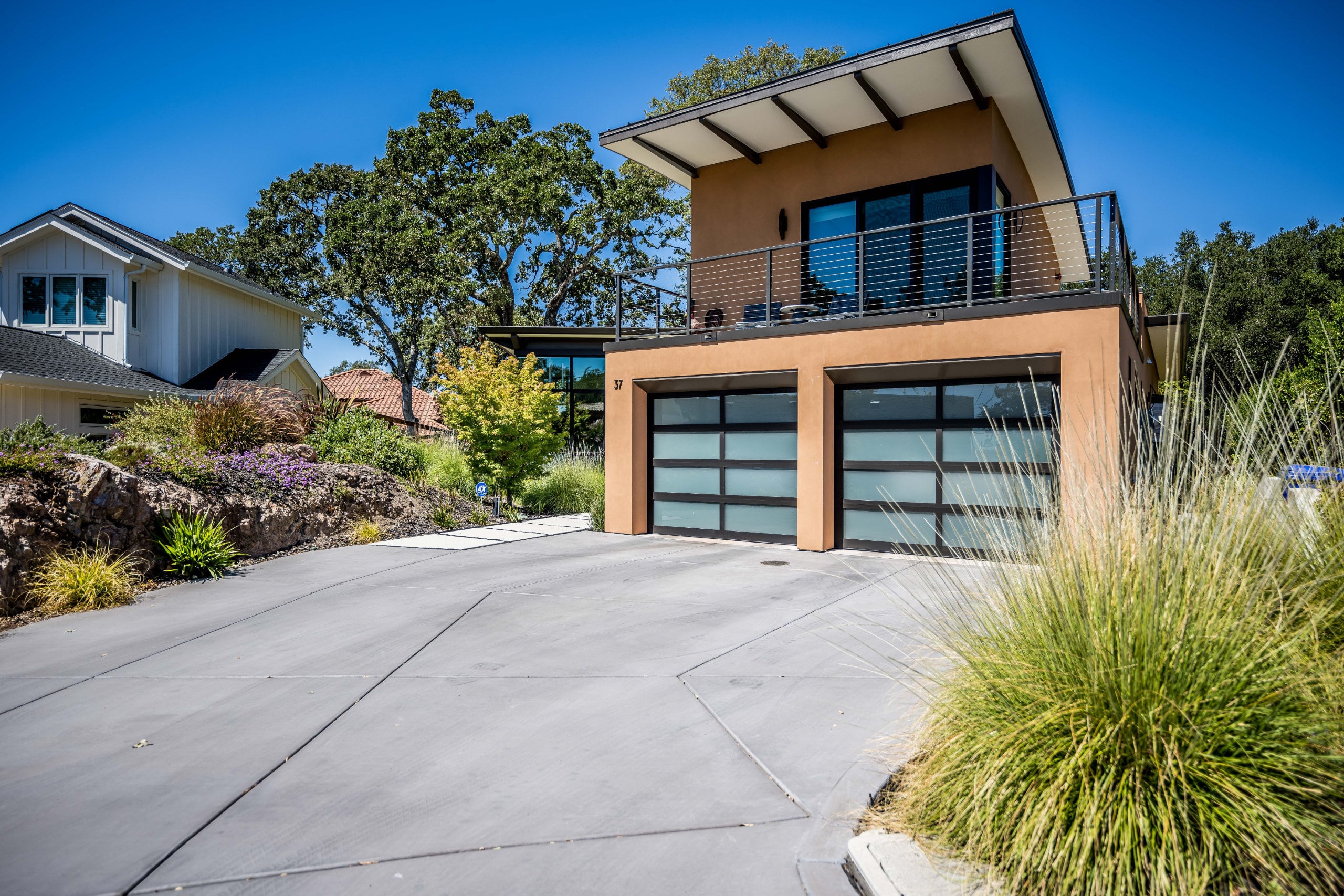 37 pascale court 80390 1